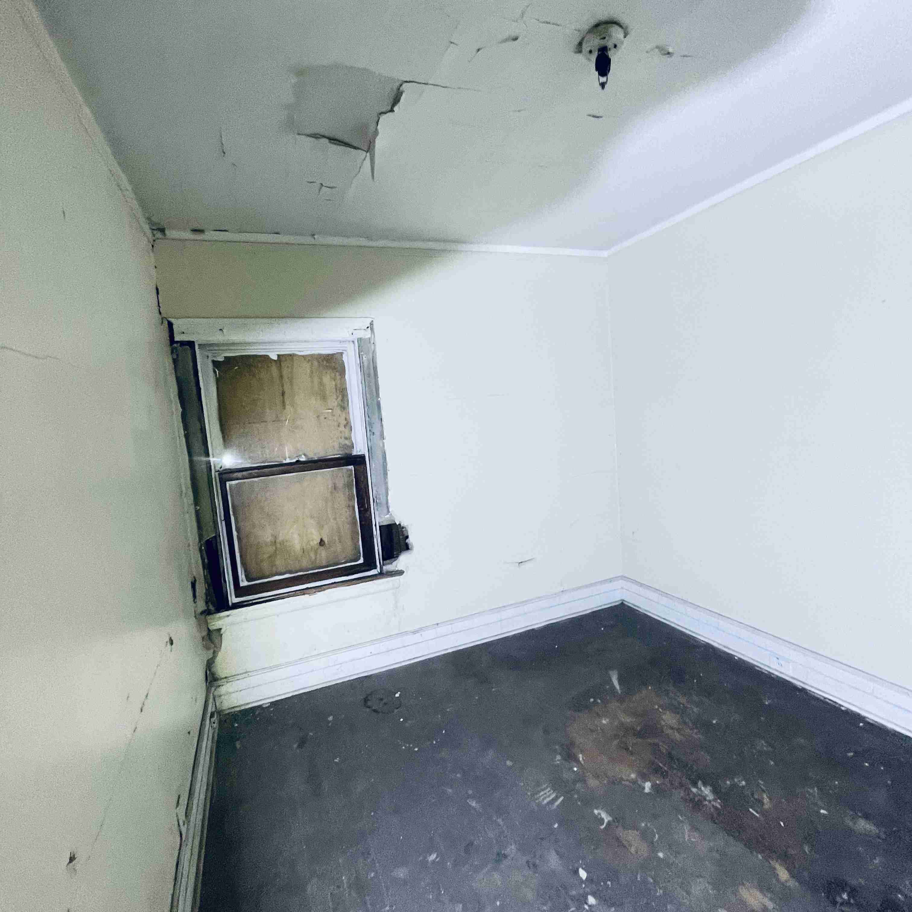 12484 Loretto (25).jpg